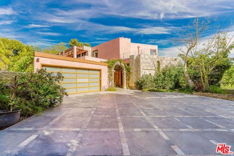 1111 Bel Air Place Los Angeles CA 90077