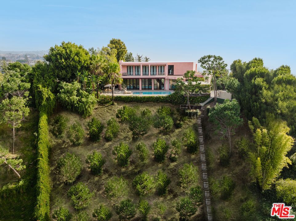 1111 Bel Air Place