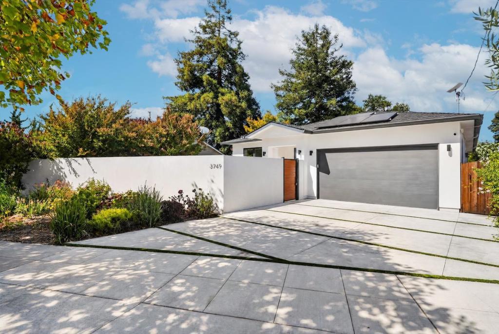 Photo of 3749 Florence Street, Redwood City, CA 94063 (MLS # ML82057640)