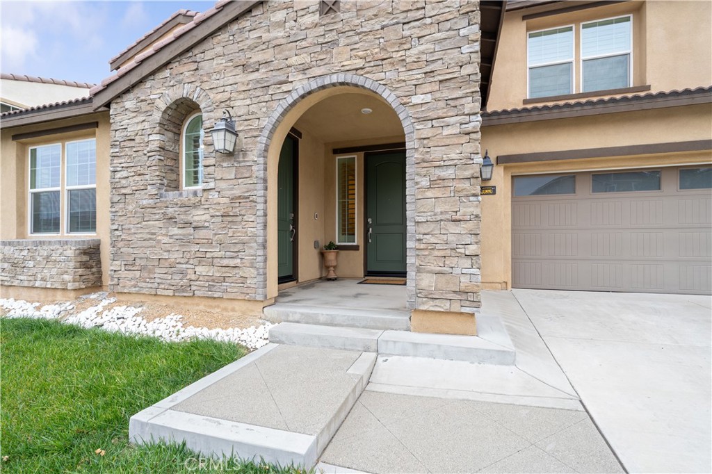 4974 Deer Grass Drive