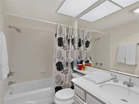 Tiny photo for 591 Beachport DR, Port Hueneme, CA 93041 (MLS # AR26184413)