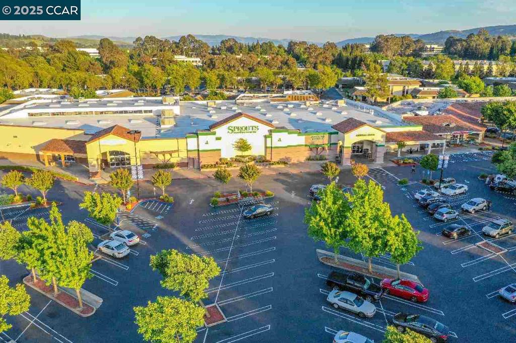 FOSTORIA TERRACE - Residential