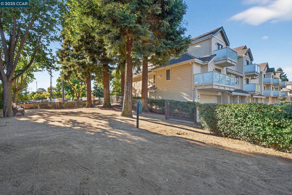 FOSTORIA TERRACE - Residential