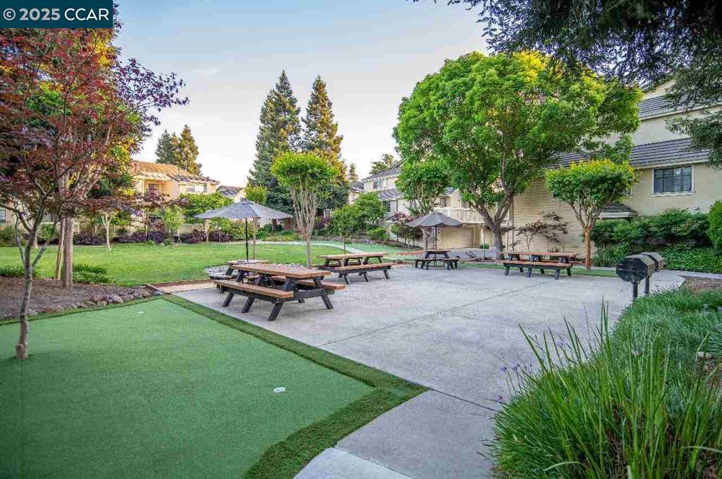 FOSTORIA TERRACE - Residential