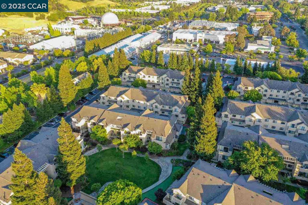 FOSTORIA TERRACE - Residential