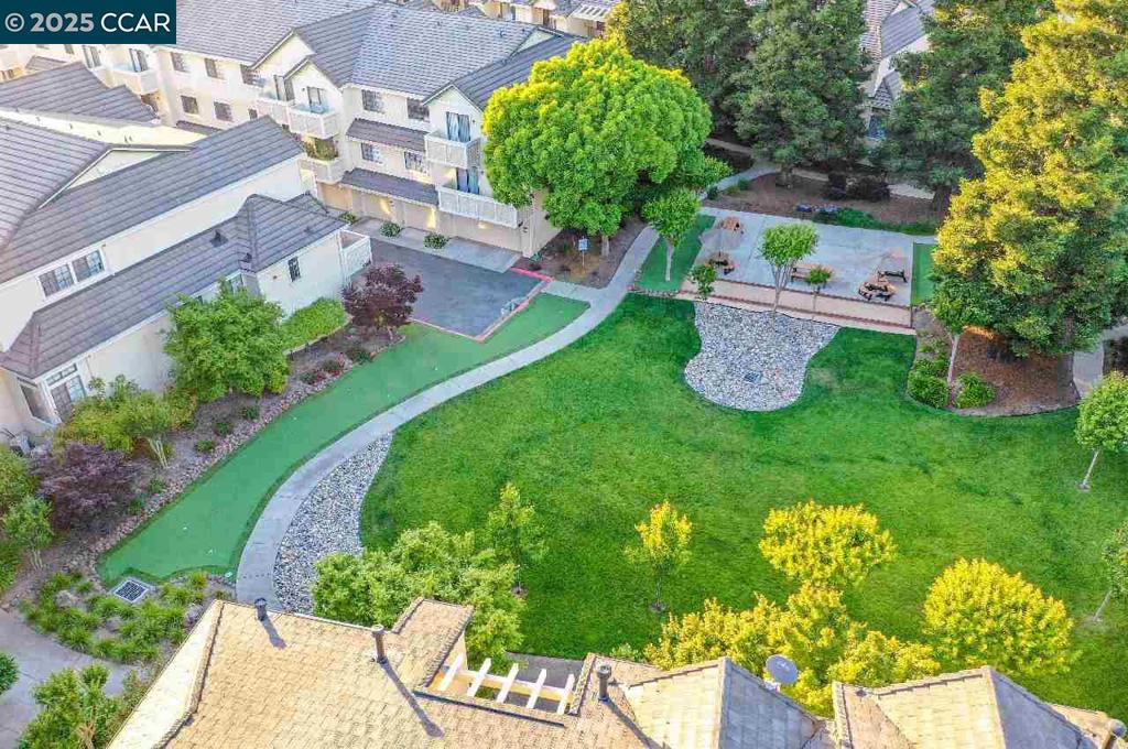 FOSTORIA TERRACE - Residential