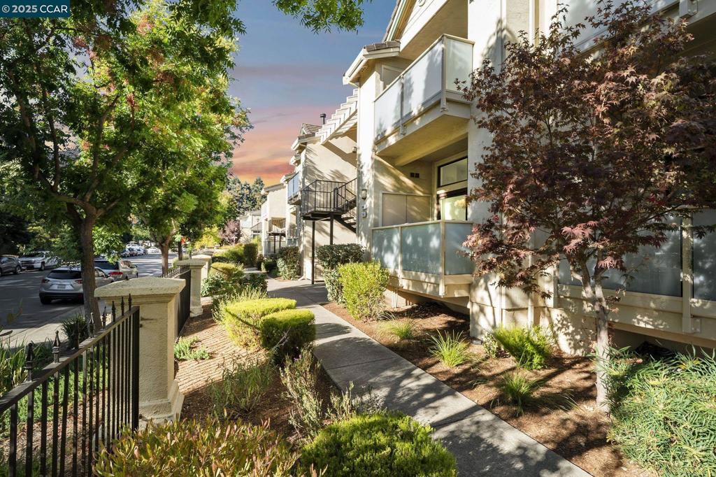 FOSTORIA TERRACE - Residential