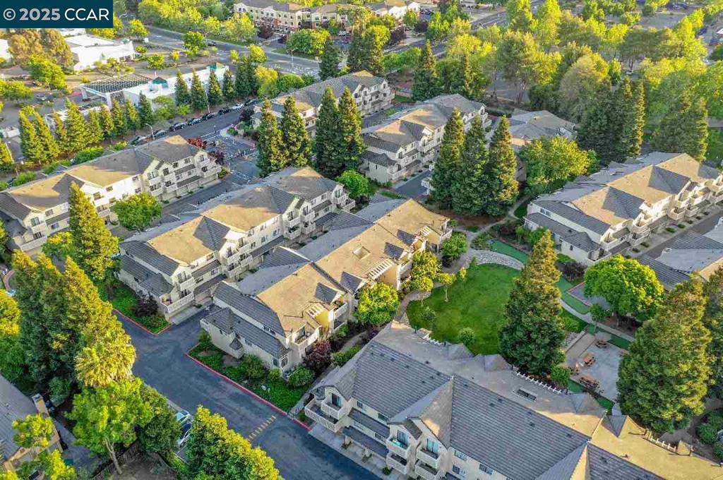 FOSTORIA TERRACE - Residential