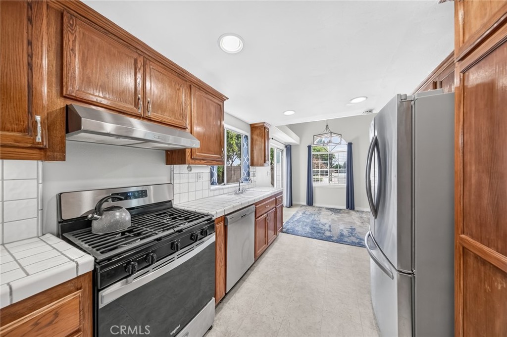 402 Almond Avenue