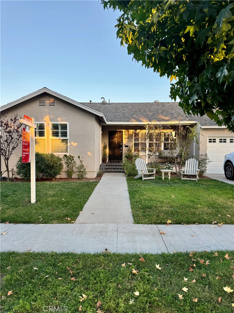 Los Altos/South of Fwy (LSF) - Residential Lease