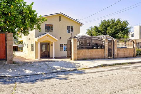 Photo of 7044 Greeley St, Tujunga, CA 91042 (MLS # GD26064775)
