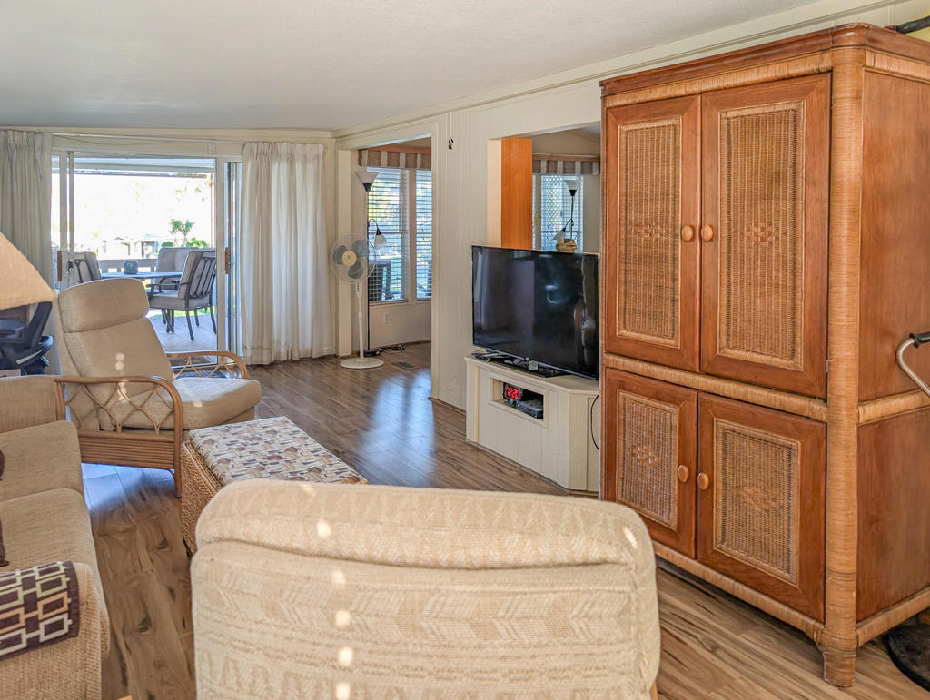 Not Applicable-1 - Manufactured In Park