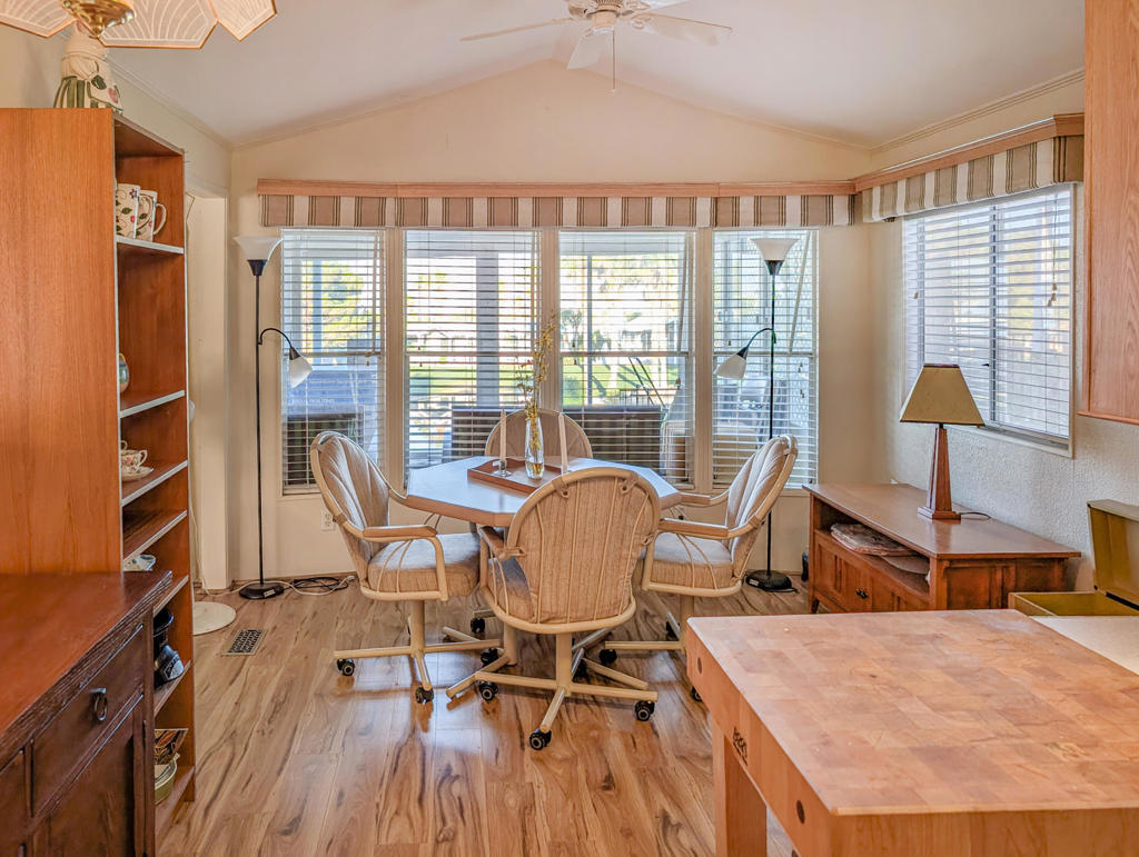 Not Applicable-1 - Manufactured In Park