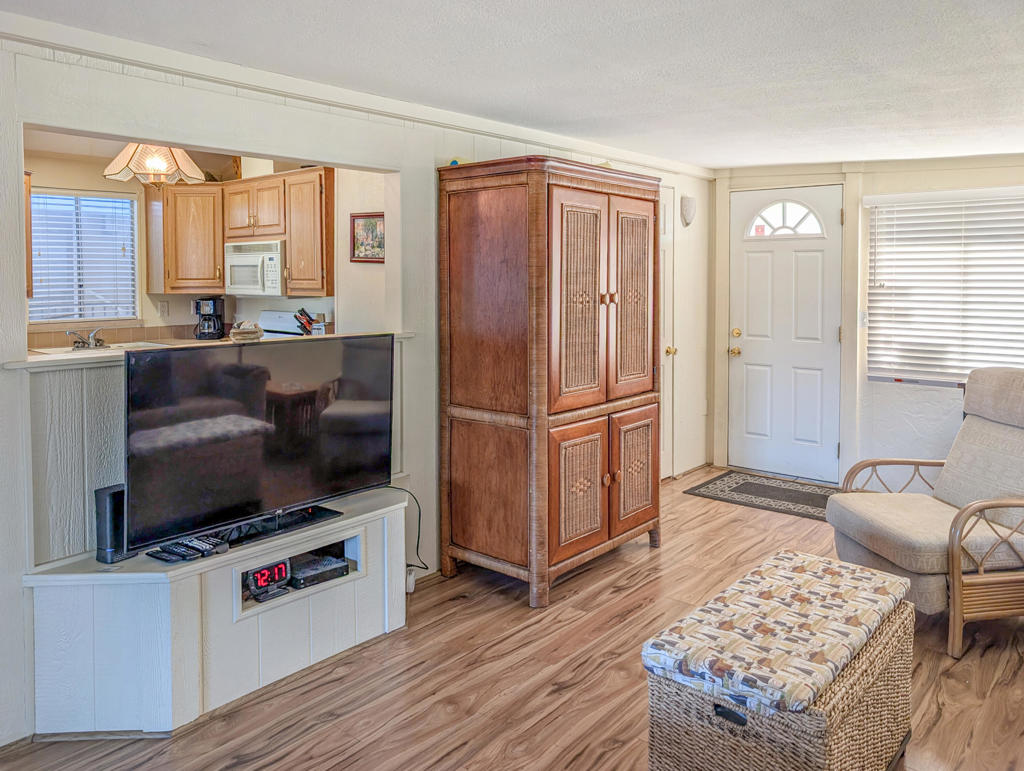 Not Applicable-1 - Manufactured In Park