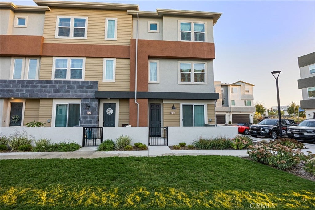 27131 Observation Court