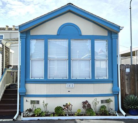 Photo of 170 West Cliff Drive, Santa Cruz, CA 95060 (MLS # ML82045838)