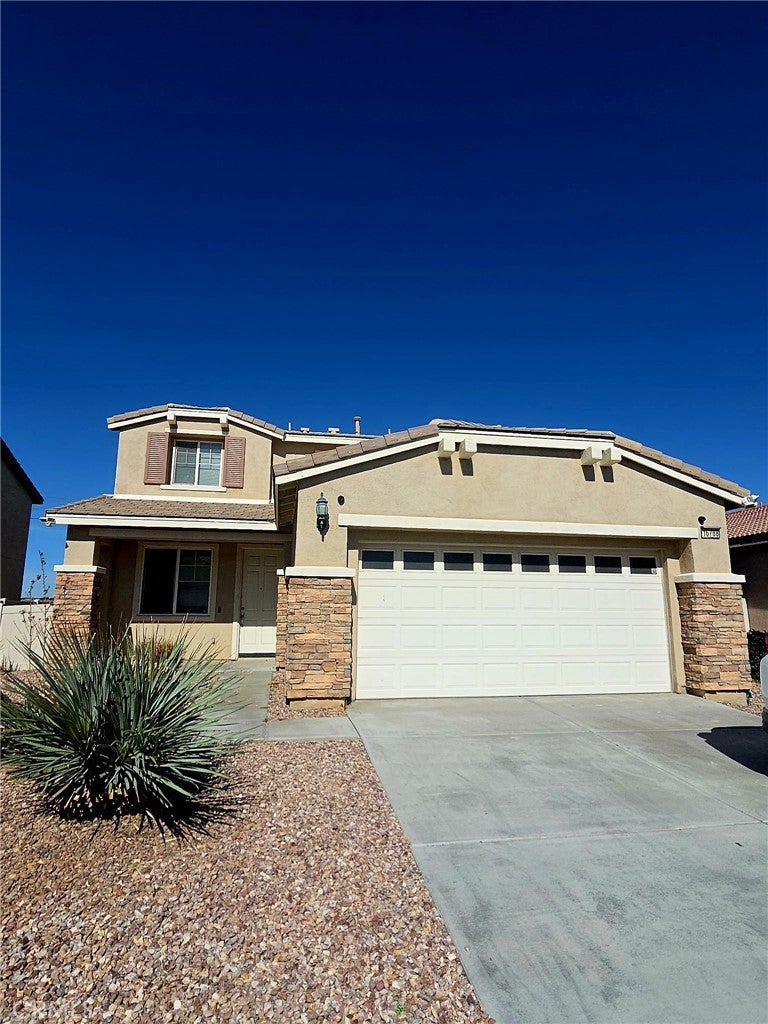16788 Desert Lily