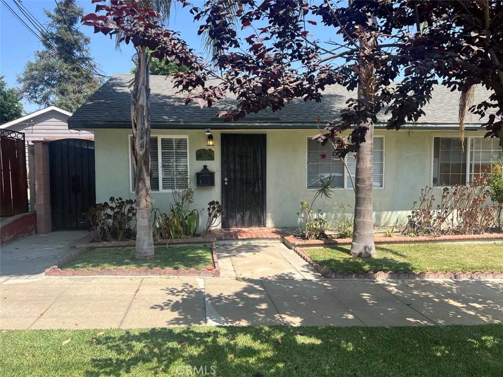 Welcome to Alhambra, this Unit Offers 1 bedroom, 1 bath, Recessed Lights, New Windows and Blinds. There is Plenty of Kitchen Cabinets, Granite Countertops, Tile Flooring and it comes with Stove, Microwave and Refrigerator. Back door from the Kitchen to the Back yard. The Living Room has a Mini Split, Laminate Flooring, Wall Furnace and Ceiling Fan. Bedroom also has a Ceiling Fan and Laminate Flooring. Very Cozy and Comfortable Space, the Backside has a shared courtyard and it comes with 1 covered parking space. Make this a Must See. Utilities are paid 50/50 between the tenants and homeowner. Move in Ready.