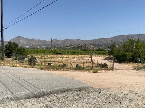 Photo of 4747 US Highway 138, Phelan, CA 92371 (MLS # IV26114618)
