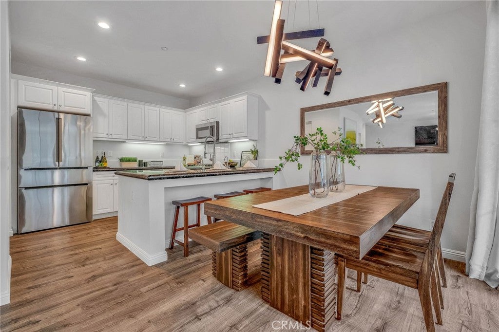 1800 Oak 328