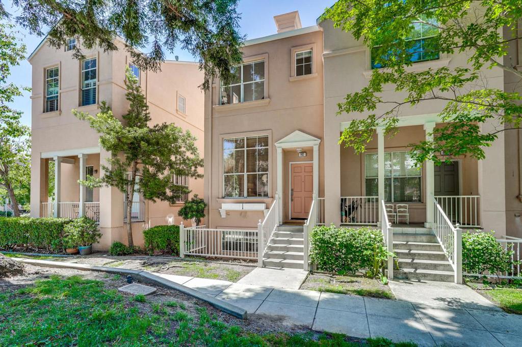 142 Pacchetti Way