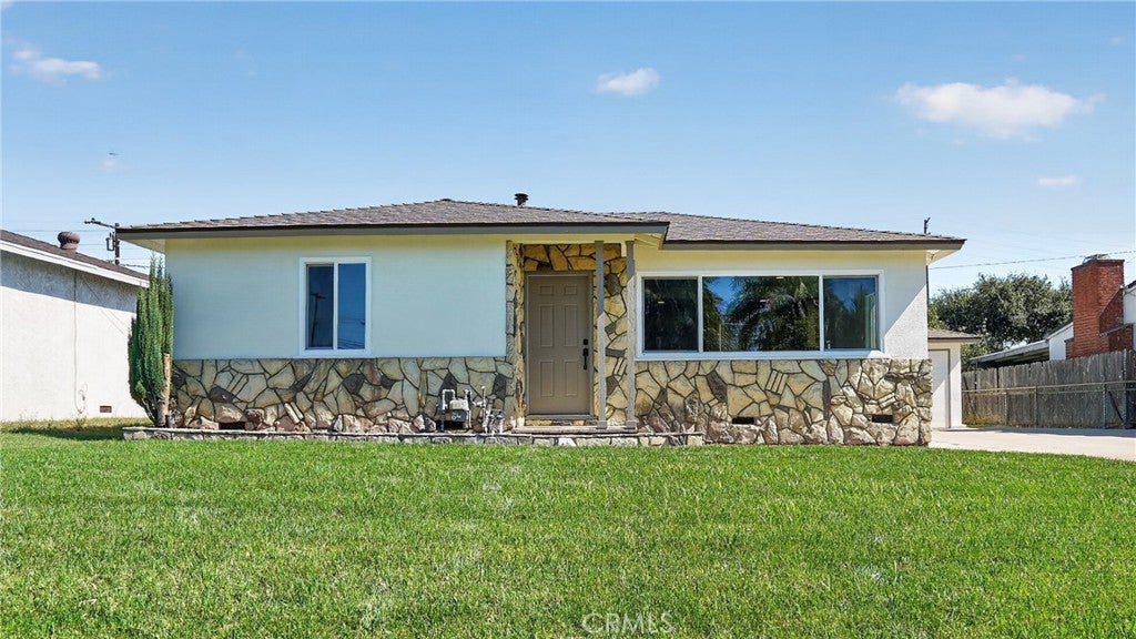 10033 Del Mar Avenue