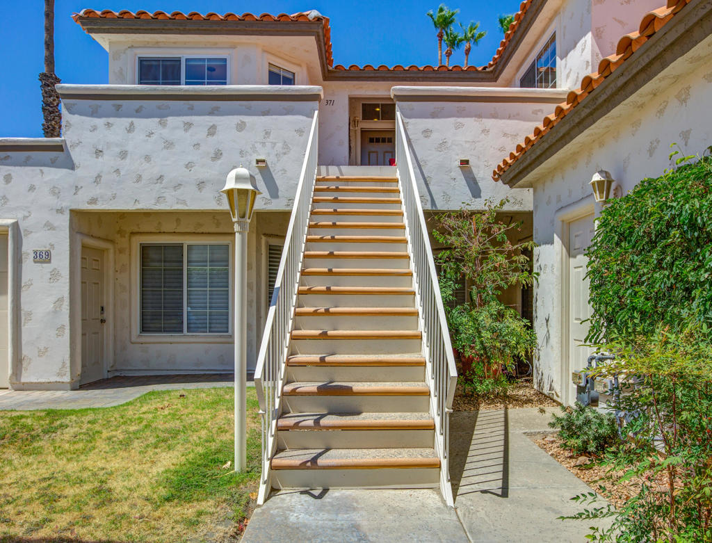 371 Muirfield Drive