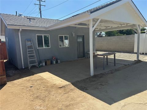 Photo of 619 S Brand Boulevard #A, San Fernando, CA 91340 (MLS # SR26120411)