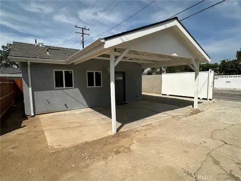 MLS: SR26120411