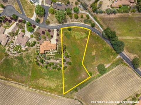 Tiny photo for 2230 Del Sol Place, Paso Robles, CA 93446 (MLS # NS25267670)