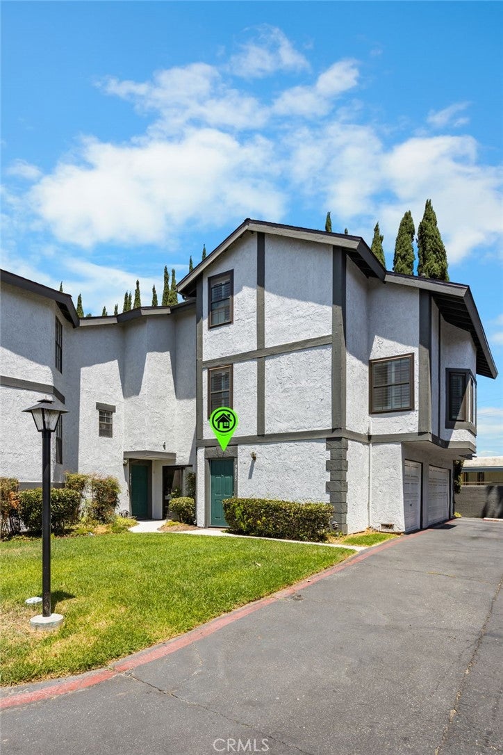 9035 Stacie LN 7, Anaheim CA 92804