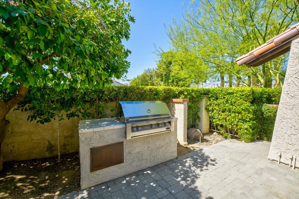 Casas de Seville - Residential