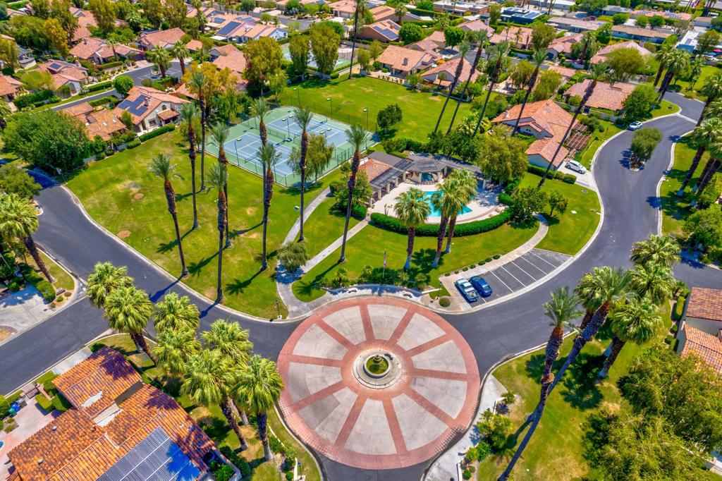 Casas de Seville - Residential