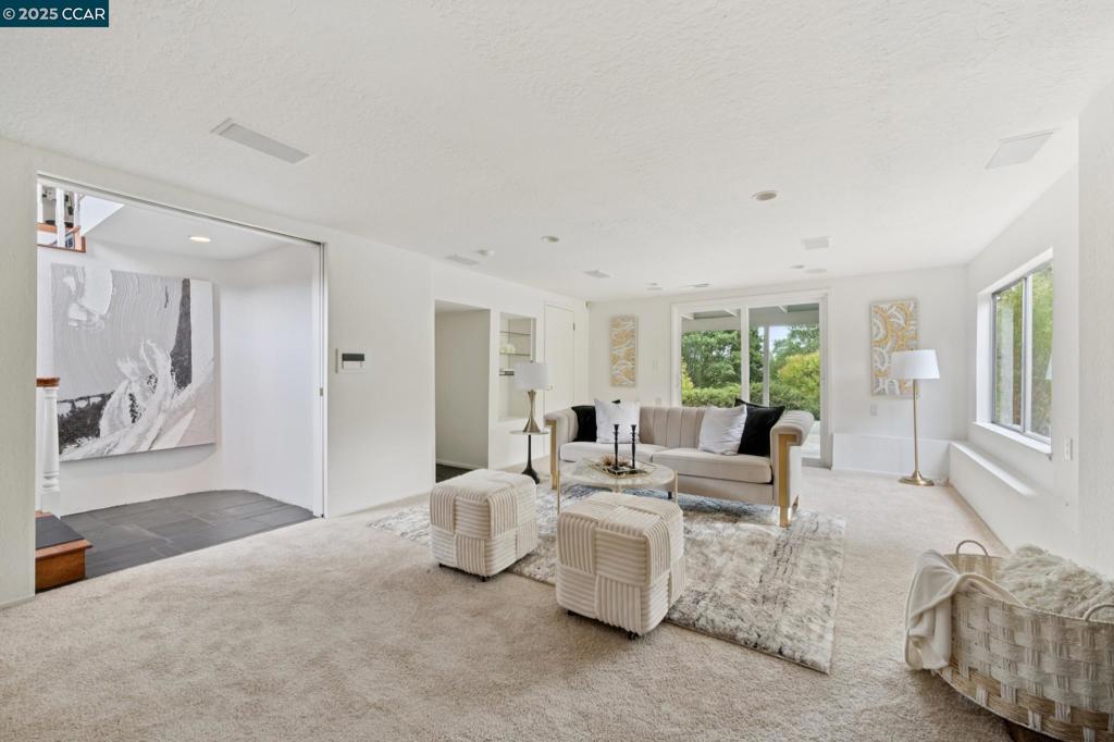 DEL REY - Residential