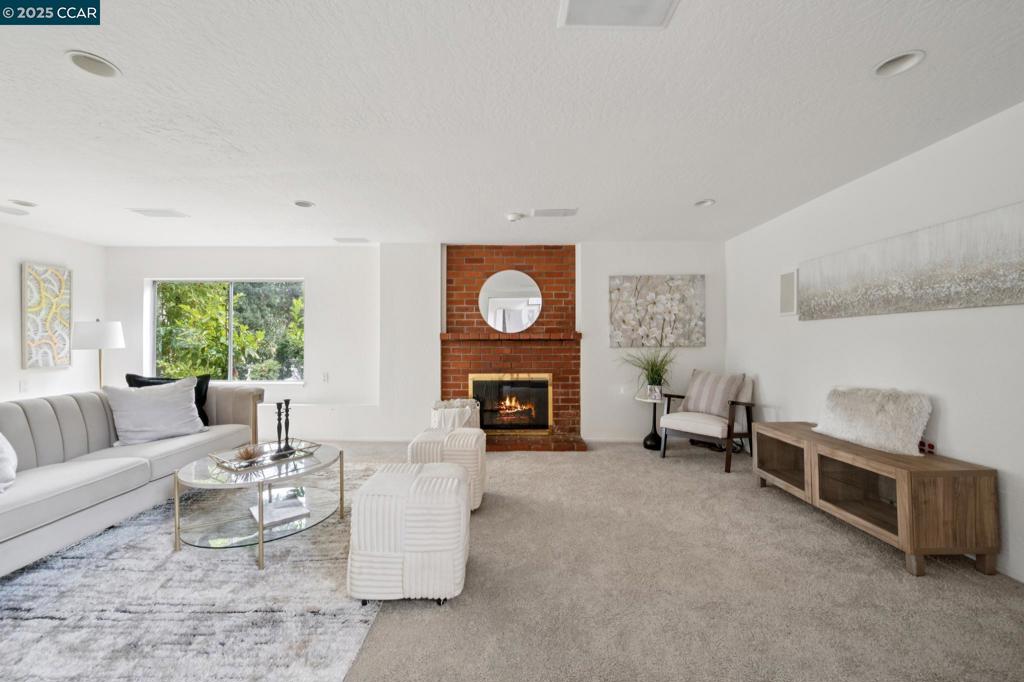 DEL REY - Residential