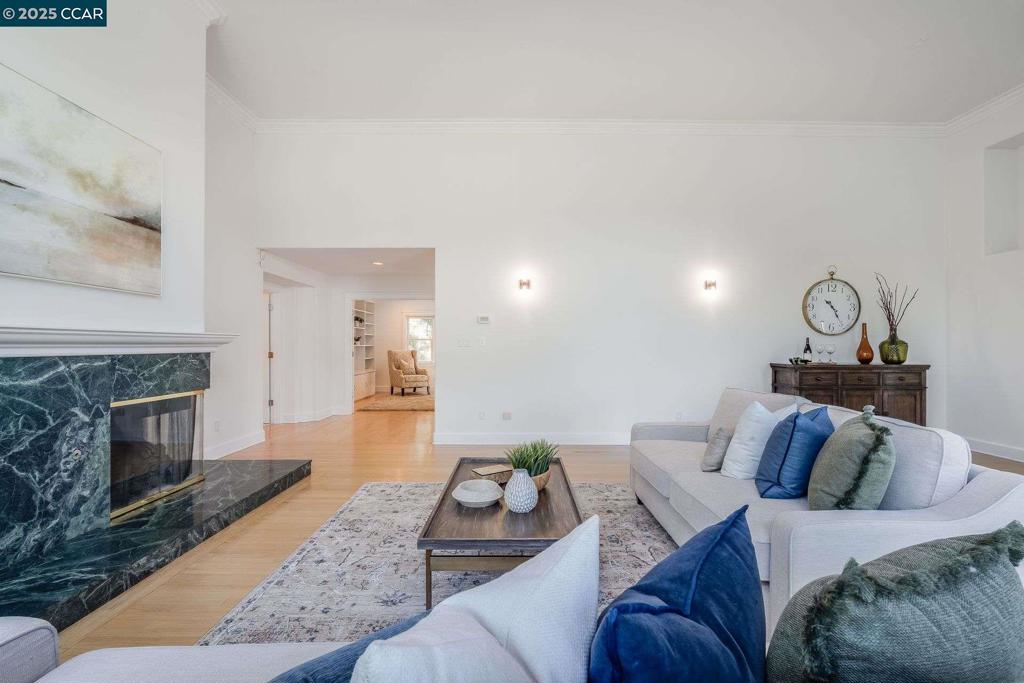 DEL REY - Residential