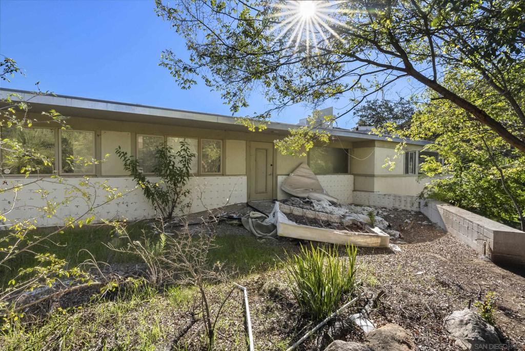 Valley Center - Residential