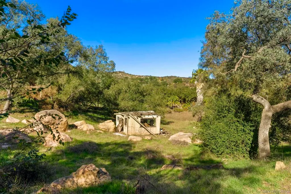 Valley Center, California 92082, United States, 3 Bedrooms Bedrooms, ,4 BathroomsBathrooms,Residential,Active,256744