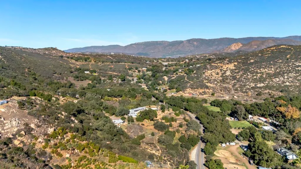 Valley Center, California 92082, United States, 3 Bedrooms Bedrooms, ,4 BathroomsBathrooms,Residential,Active,256744