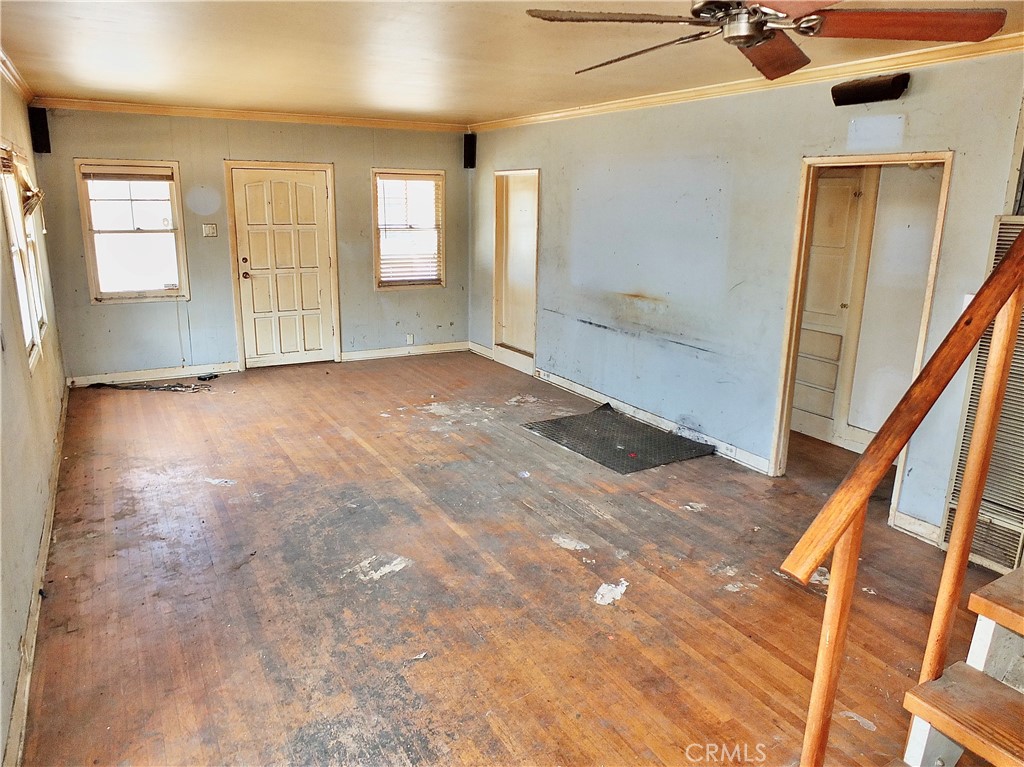 744 Gladys Avenue