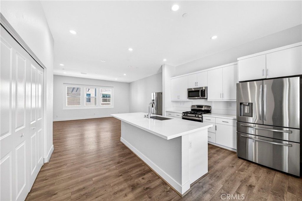 Photo of 963 E Mason LN #89, Anaheim, CA 92805 (MLS # PW26130818)