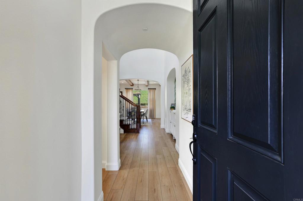 6640 Hollyleaf Court