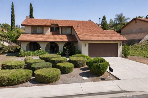 1420 Timberlane Riverside CA 92506