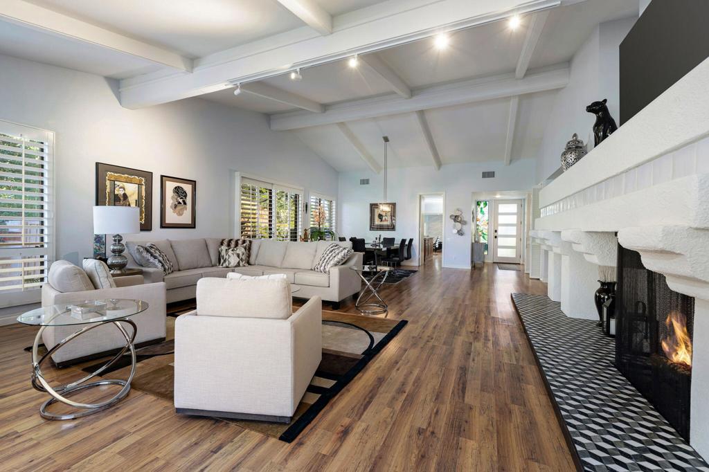 Los Lagos - Residential