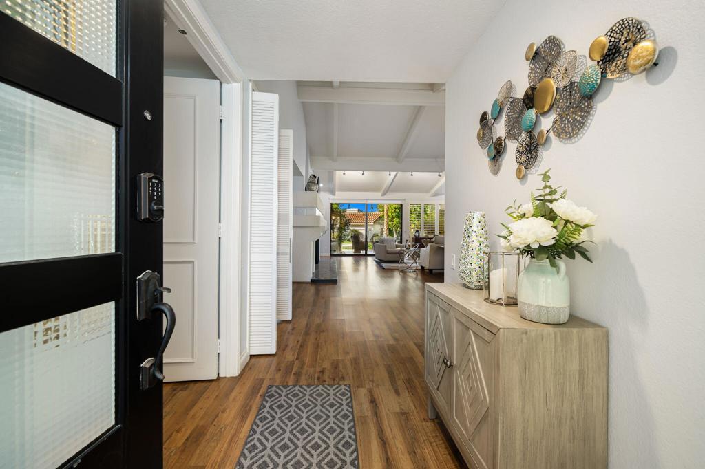 Los Lagos - Residential