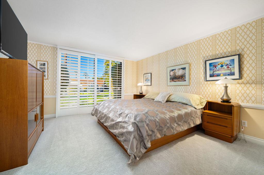 Los Lagos - Residential