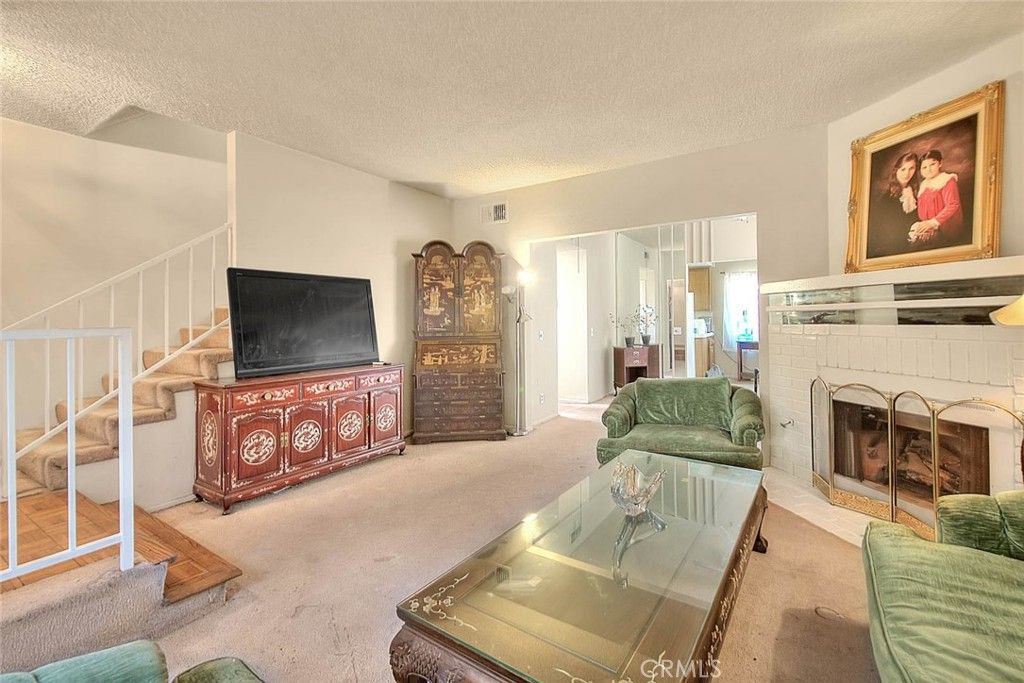 Photo of 15051 Sherman Way #F, Van Nuys, CA 91405 (MLS # CV25197112)