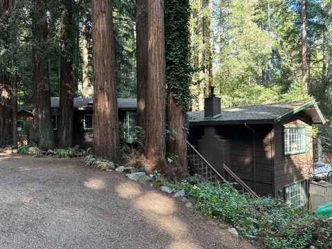 Photo of 1350 Lost Acre Drive, Felton, CA 95018 (MLS # ML82033354)