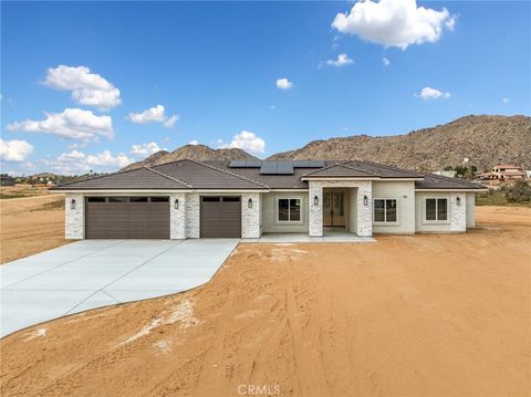 23842 Cahuilla Apple Valley CA 92307