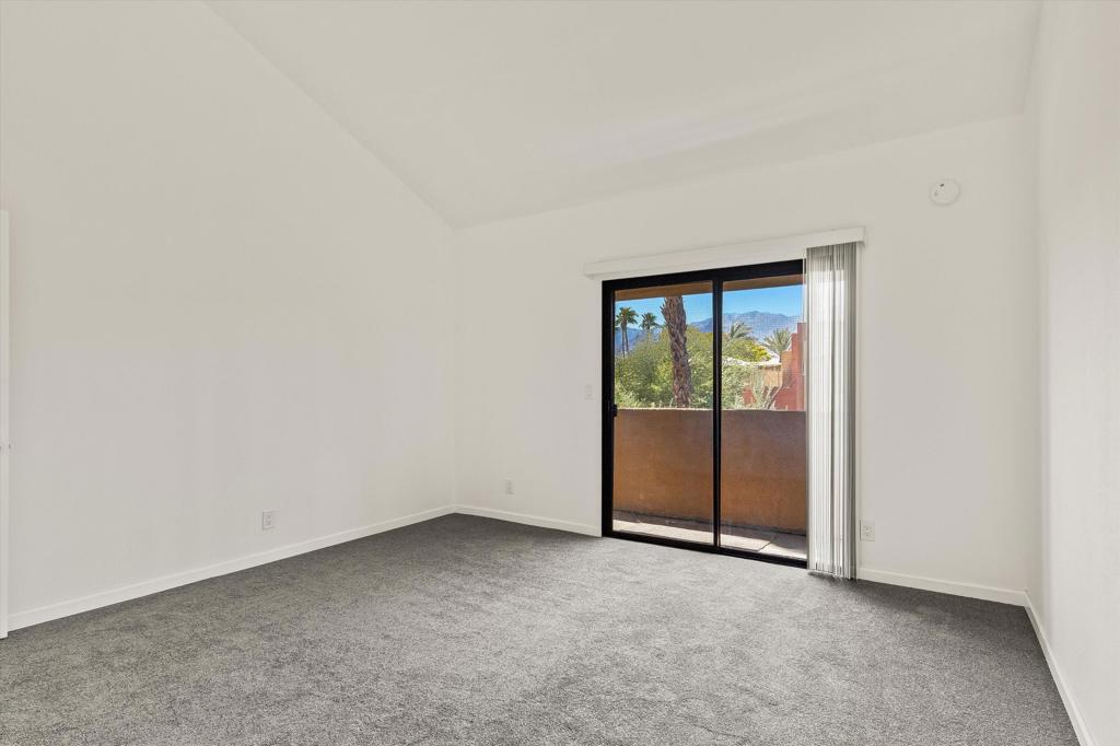 Cathedral Villas - Residential
